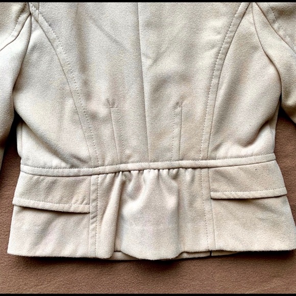 EXPRESS Tan Zip-Up Peplum Blazer - Picture 6 of 7